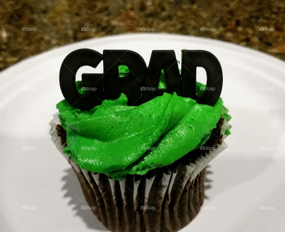 Grad cupcake green