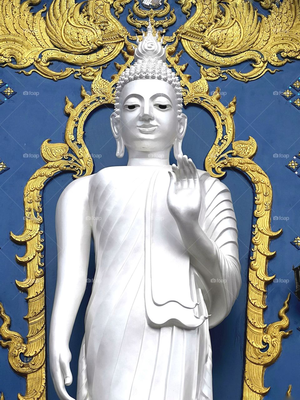 Art of Thailand Buddha statue "Wat Rong Seur Ten"
