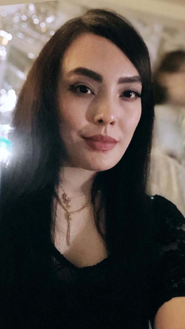 Brunette 