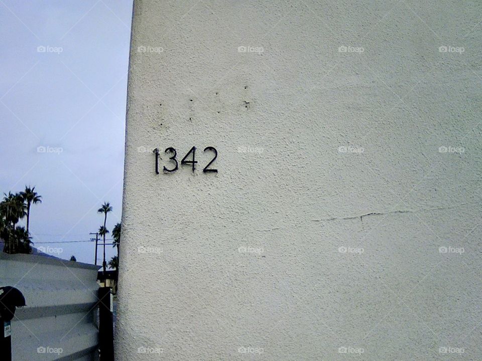 A mid-century modern address.