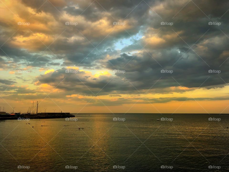 Beautiful sea sunset 