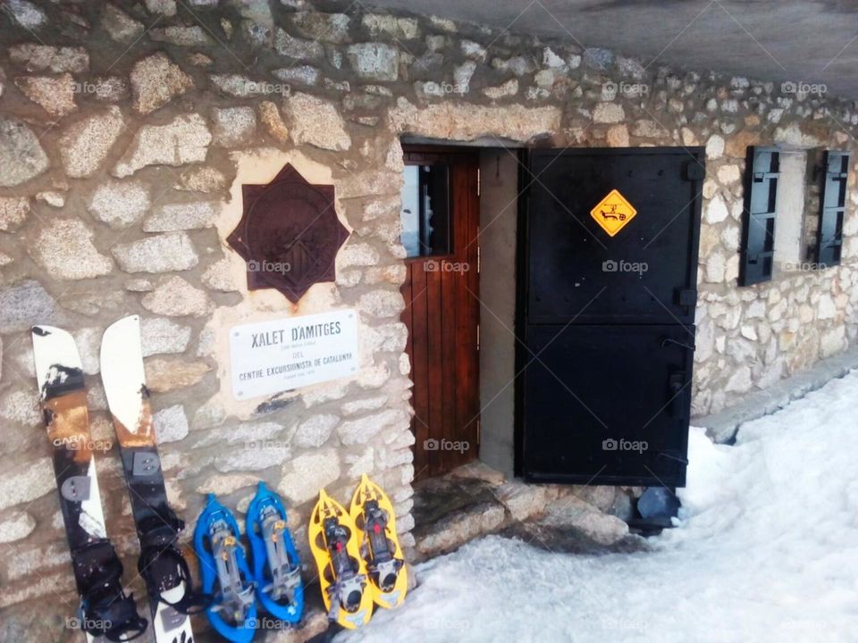 descansar después de un día en la nieve