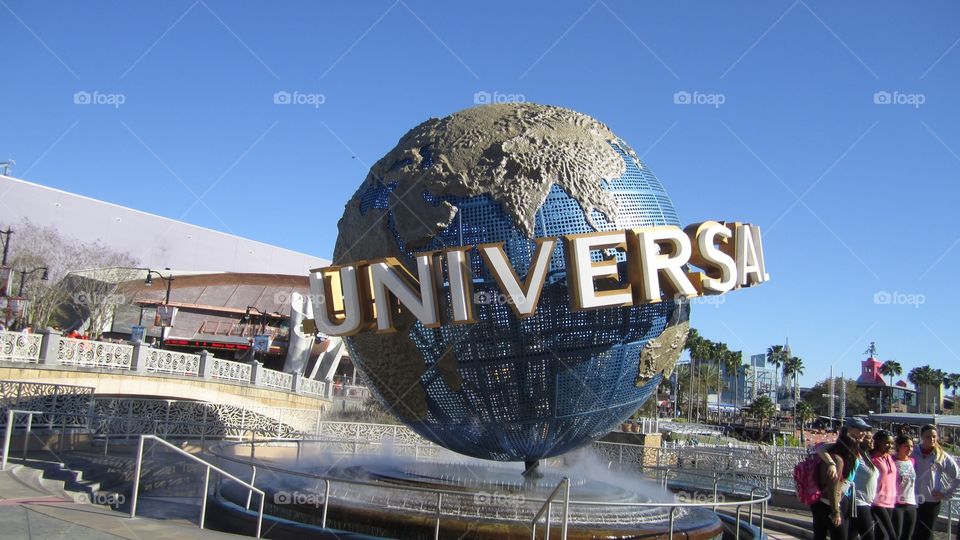 Universal sign 