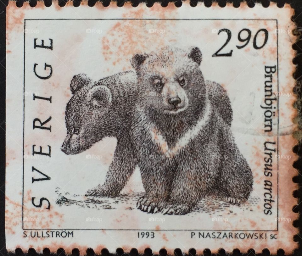 Swedish stamp with brown bears 2 kronor 90