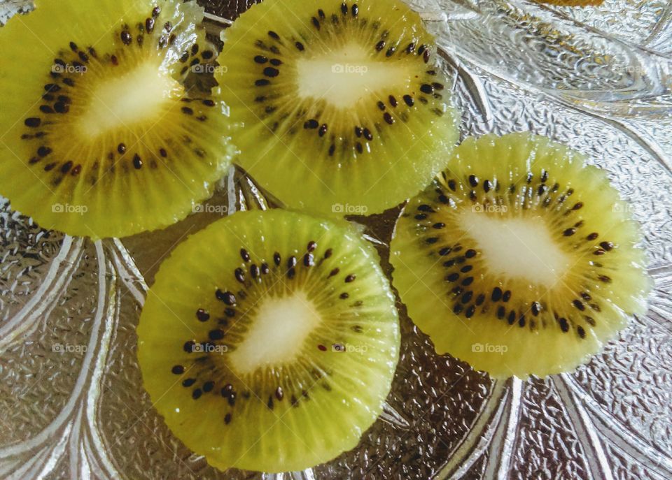 Round Kiwi