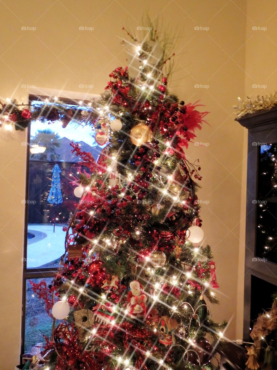 Christmas tree sparkle