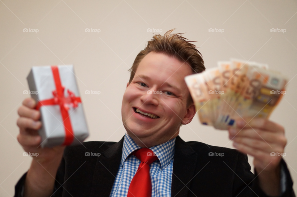 birthday happy smile man by lexlebeur