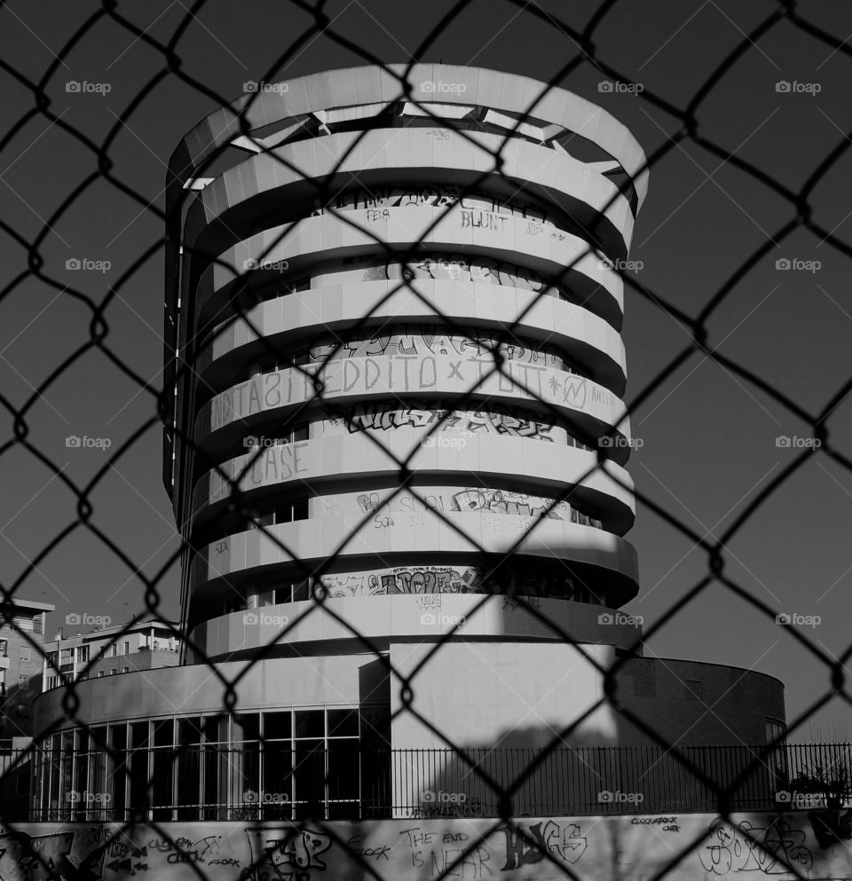Empty Building, Rome 