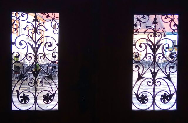 Baroque door