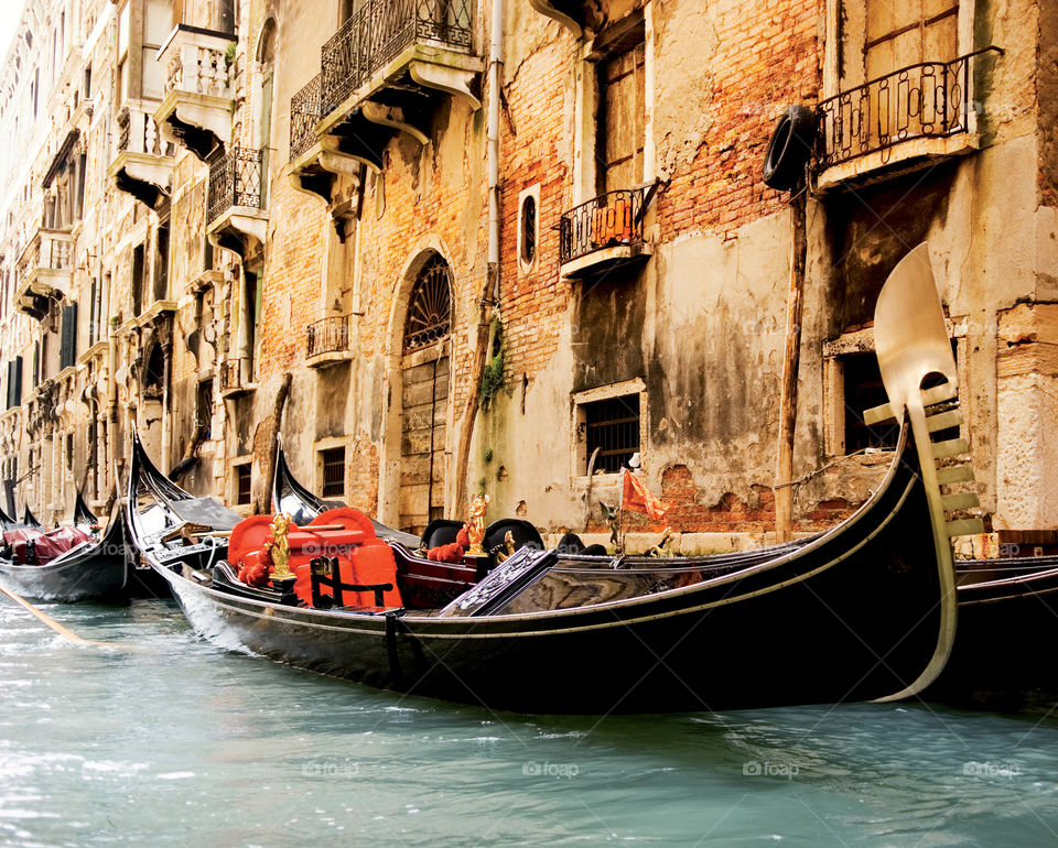 Gondola, Canal, Venetian, Gondolier, Boat
