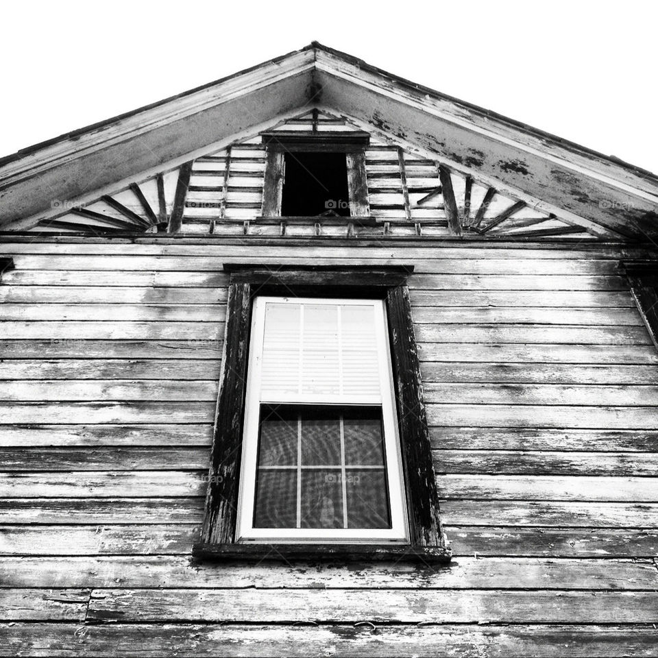 italy wood window farmhouse by jesicawithones