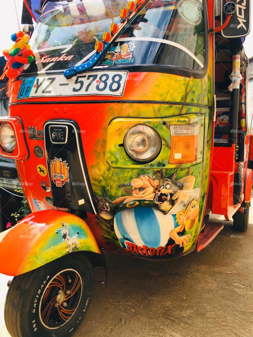 Sri Lankan tuk tuk 