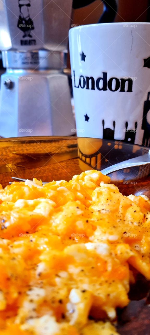 Consumir Ovos no café da manhã proporciona diversos benefícios para sua saúde além de reduzir a ingestão de calorias ao longo do dia!!
Meu preferido : Ovos mexidos !!
E de vocês?