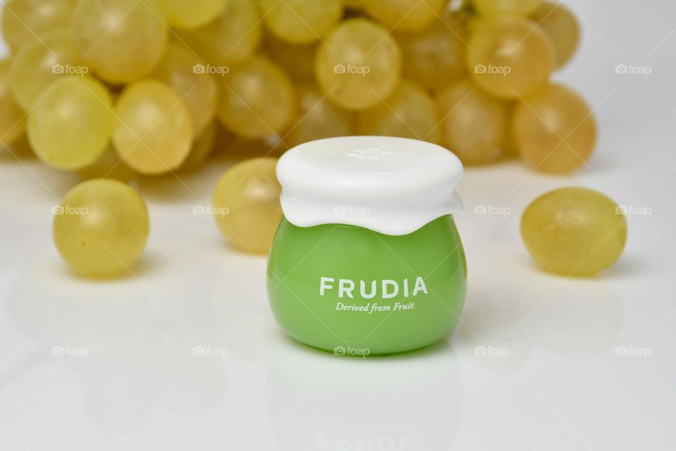 green grape face cream