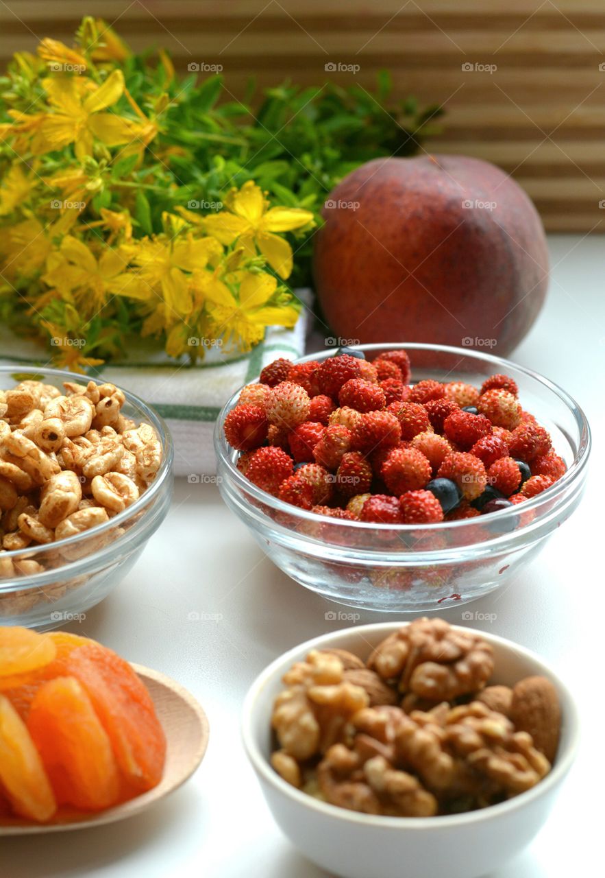 wild strawberries and fruits healthy food