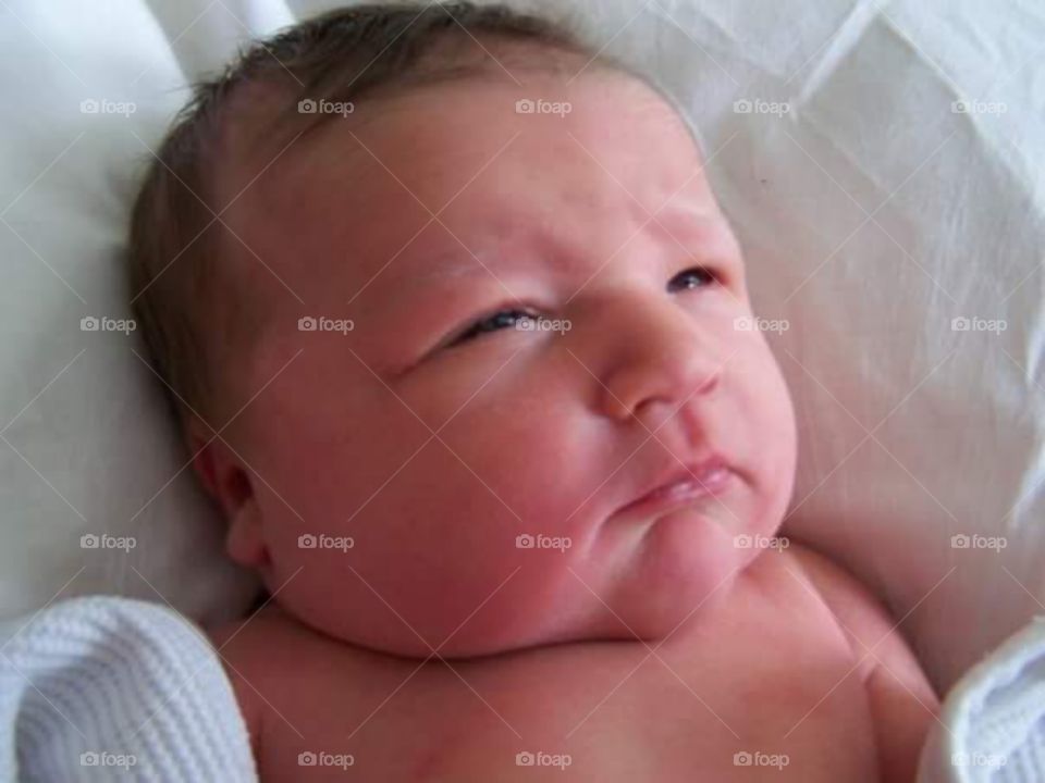 24 hours old. new born baby. 
11lbs 13ozs at birth.