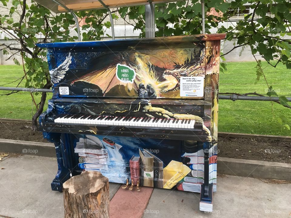 Piano in the park
