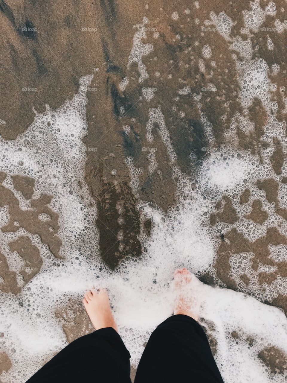 Putting my feet in the Pacific Ocean:)