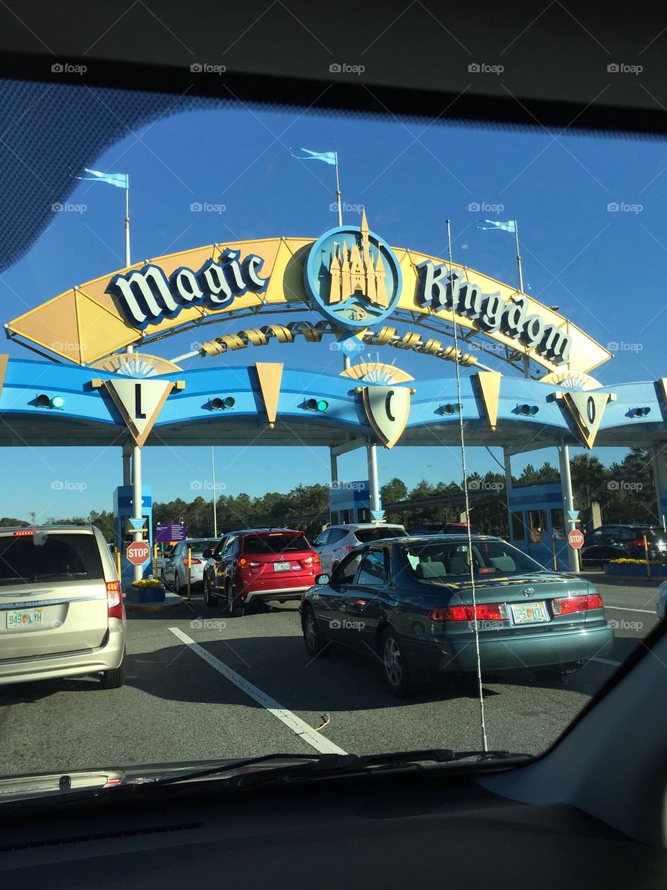 Magic Kingdom entrance 