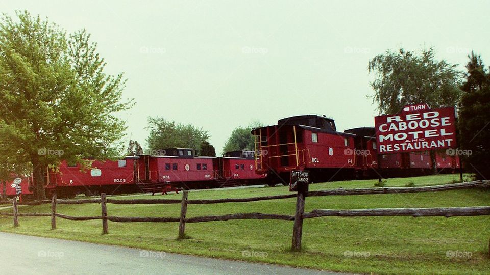 Red Caboose Motel