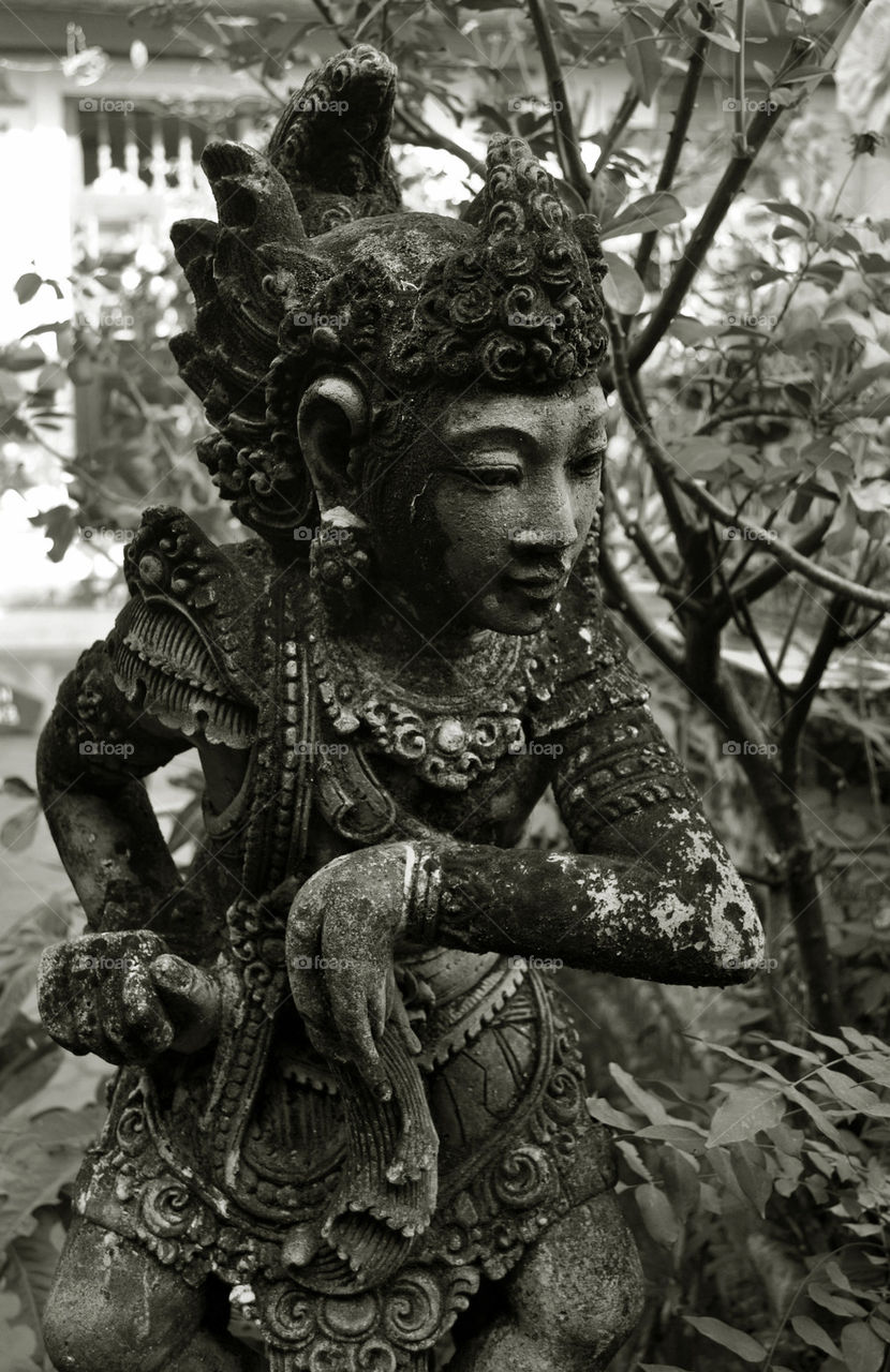 wayang bali sculpture