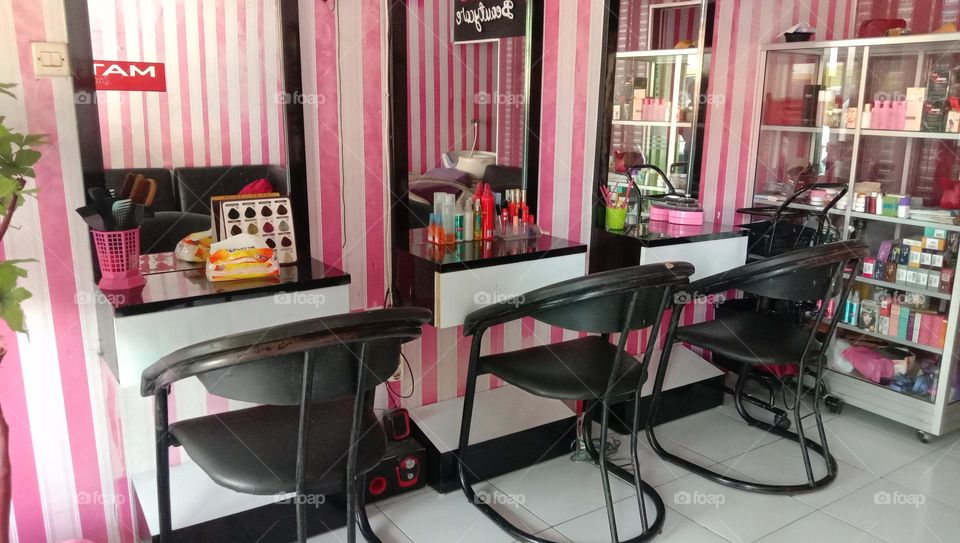 Simple look of beauty salon