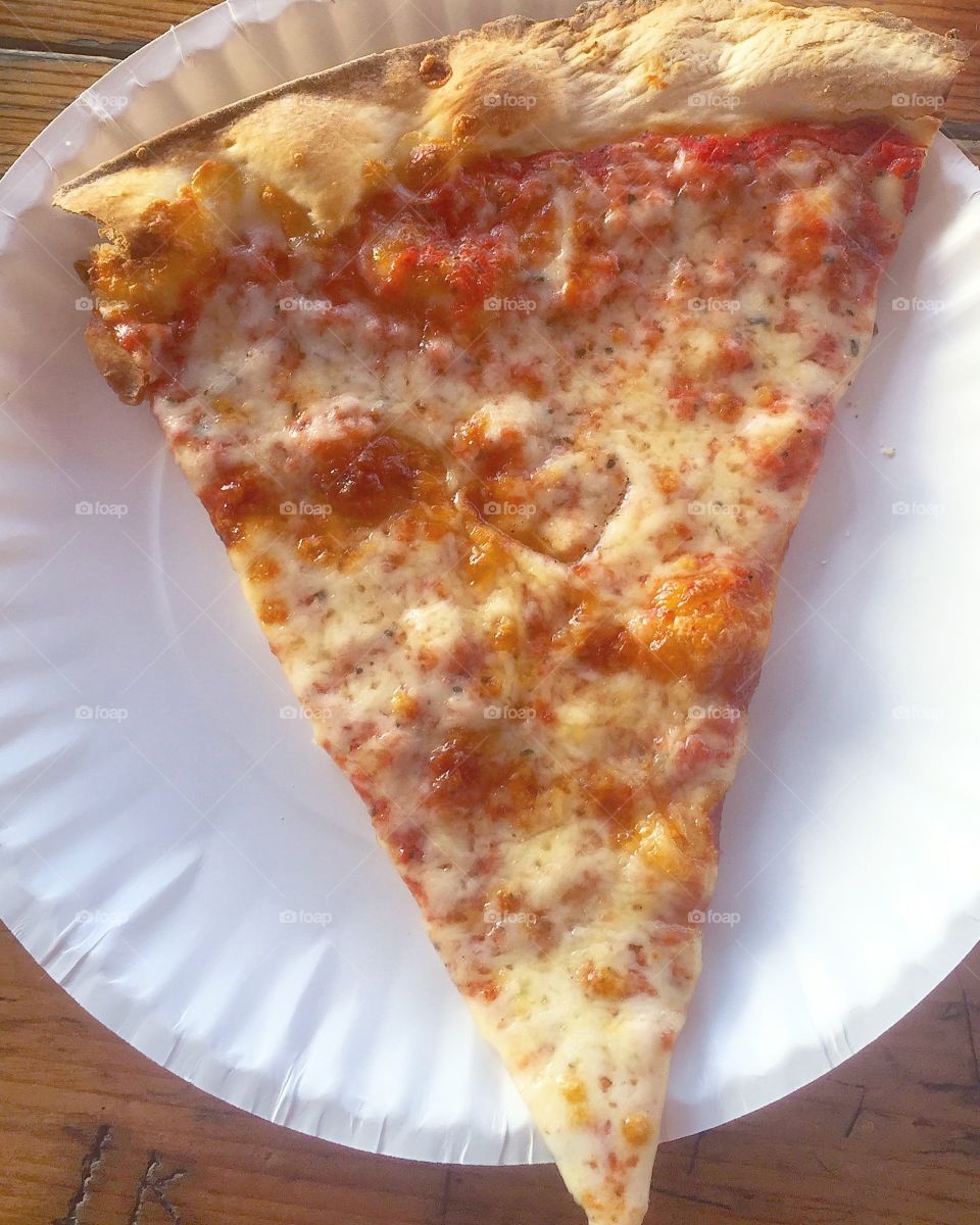 NY style pizza 