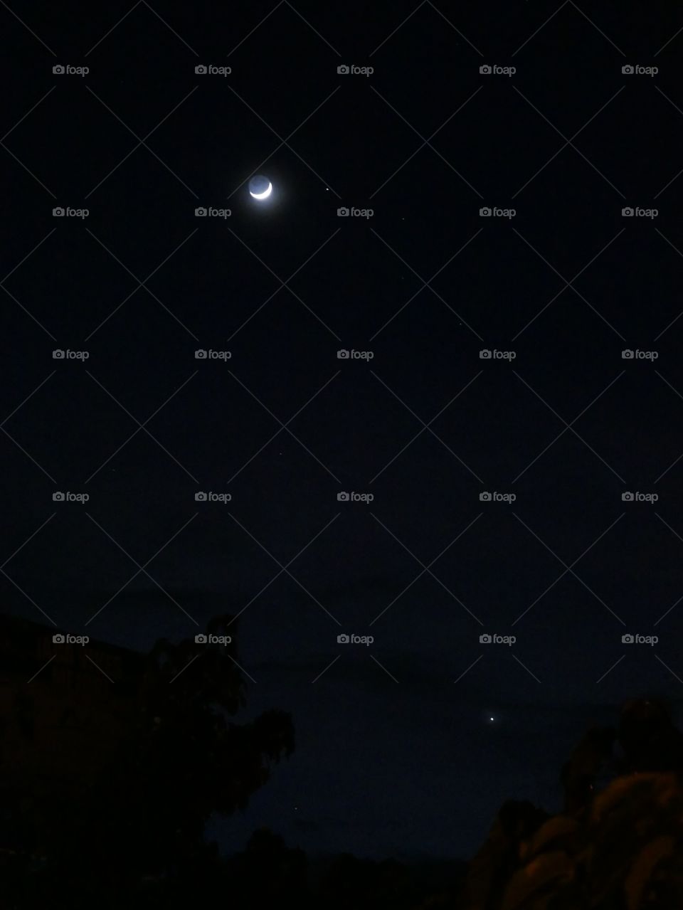 The moon, Saturn and Venus