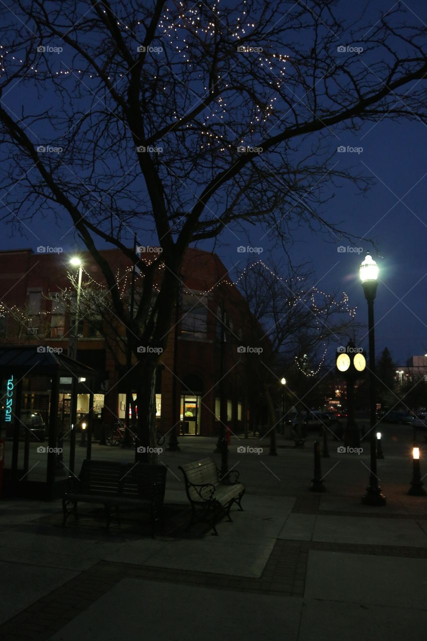 Friendship Square at night