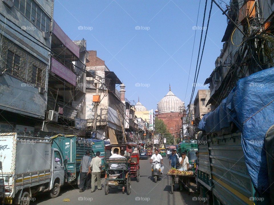 market in Delhi overlooking jumua mosque
