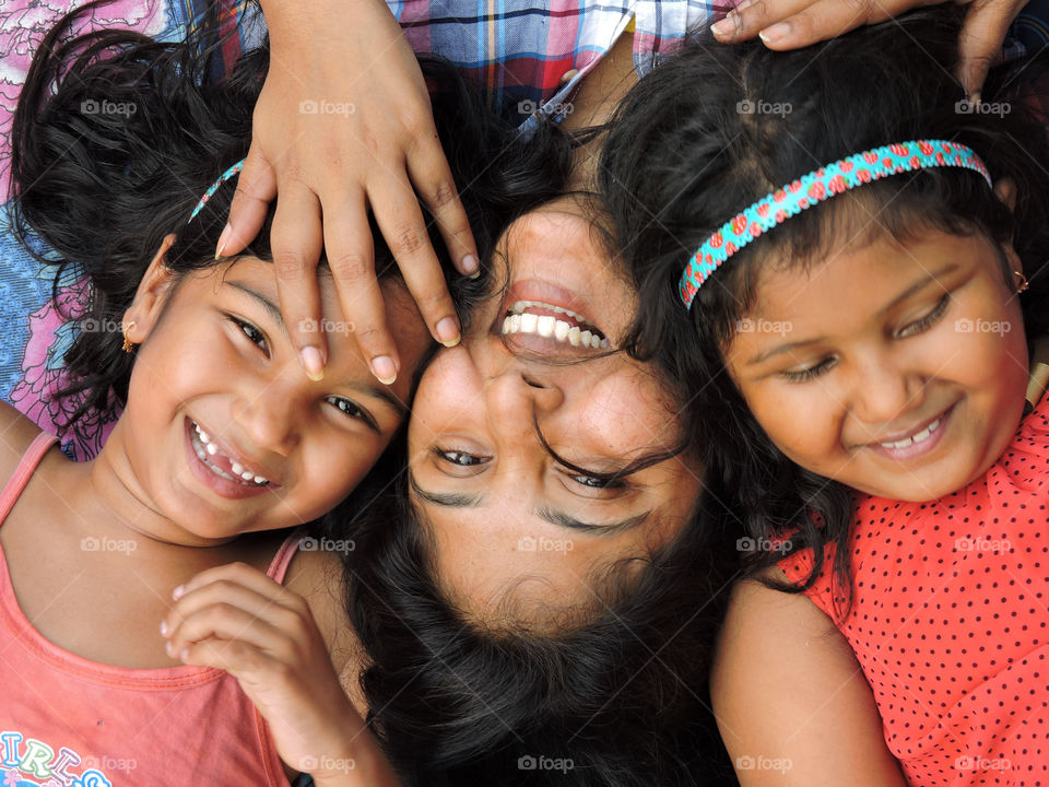 funny moment of mather and daughters