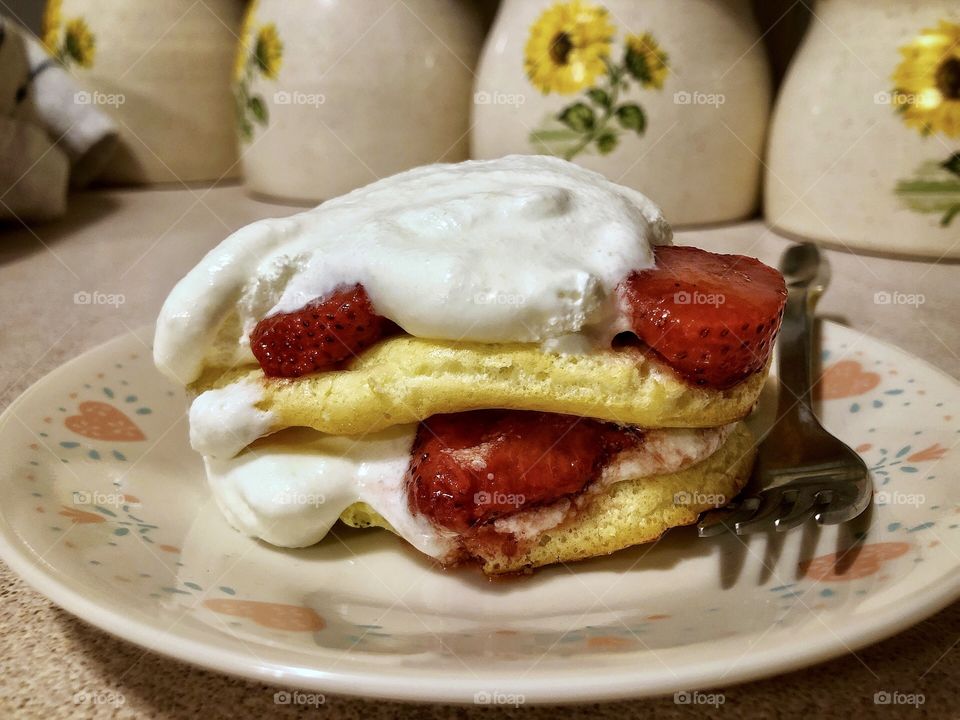 Strawberries and cloud bread