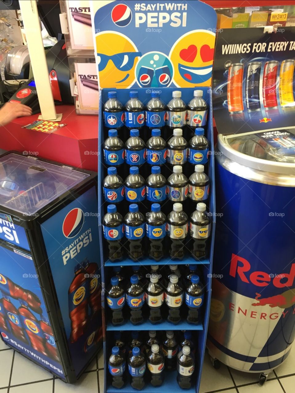 Pepsi Emoji Display