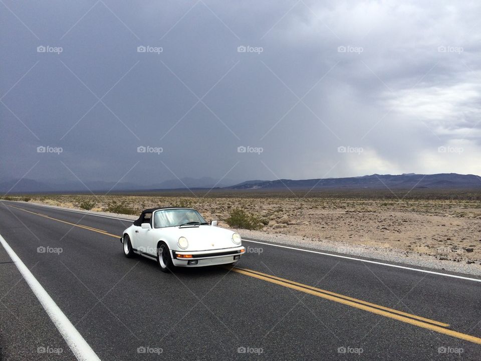 Porsche in Death Valley