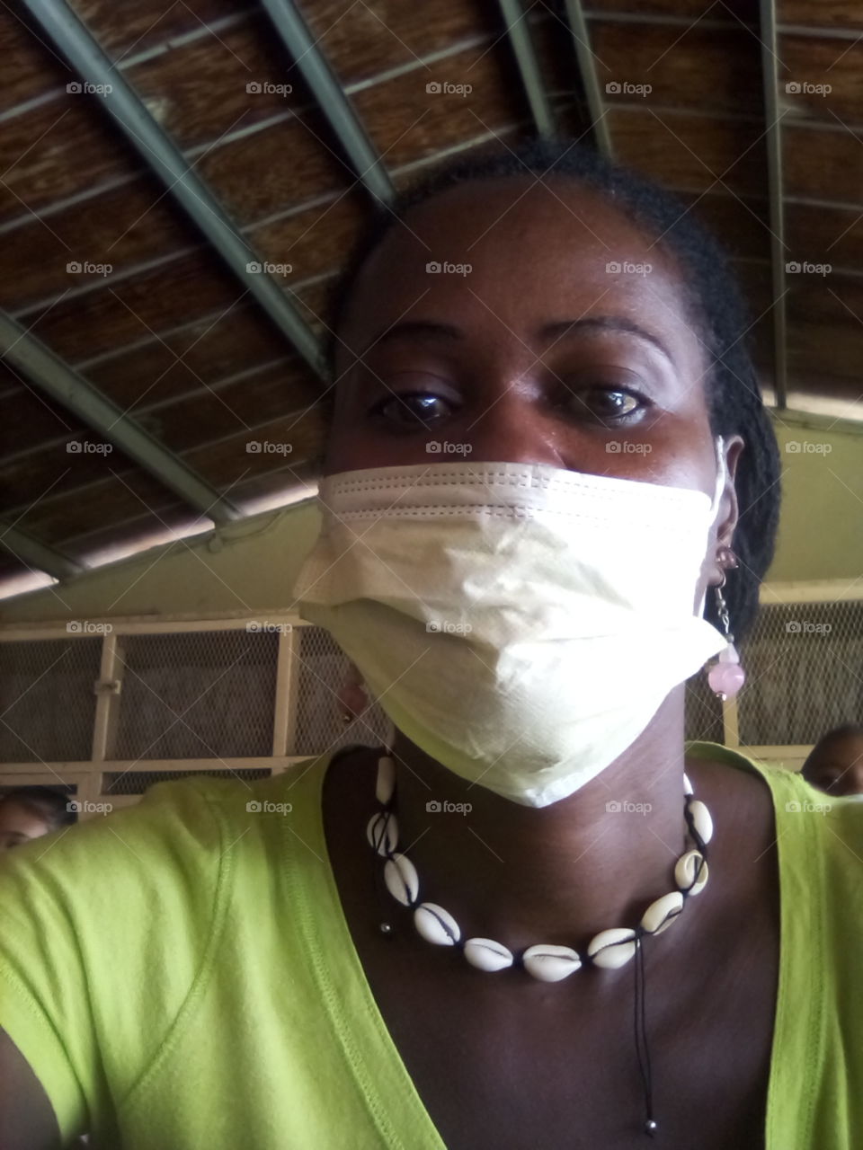 black queen , is the real beauty that has no artificial body or eyes lash or other stuff.