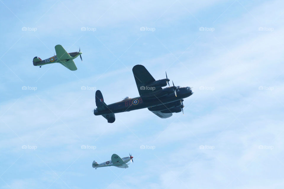 of aircraft three planes by dannytwotaps