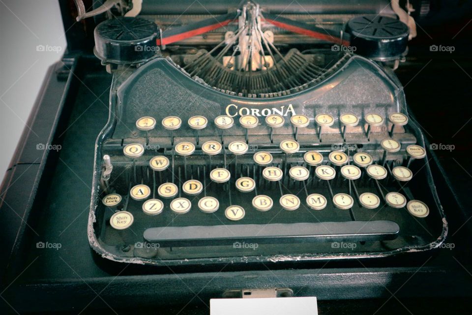 ancient typewriter