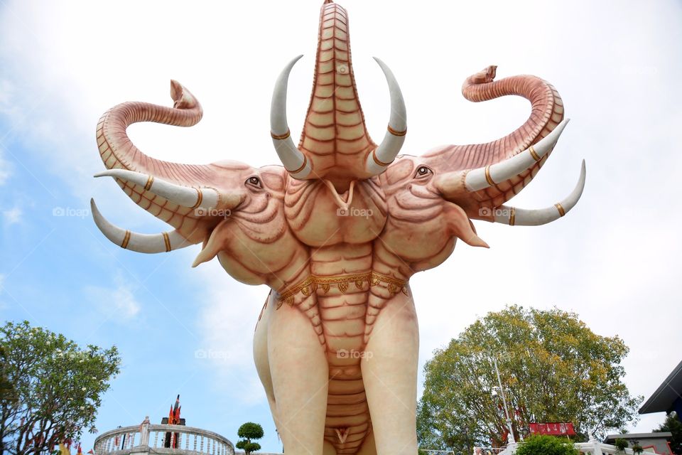 Three heads elephant statue