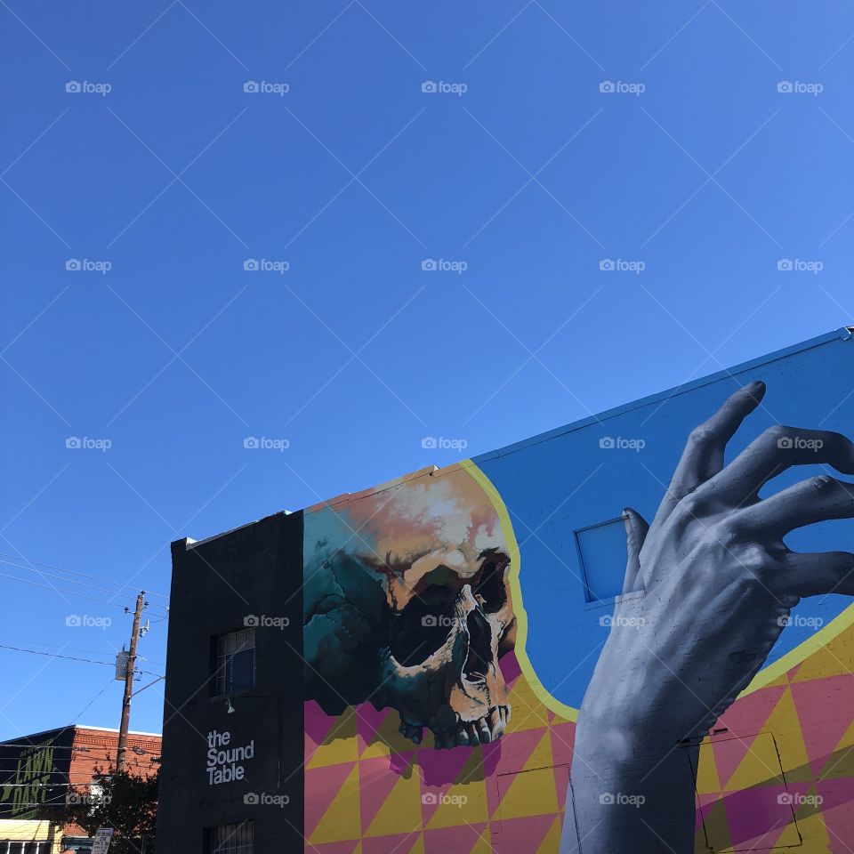 Skull Mural; colorful, urban, outdoor