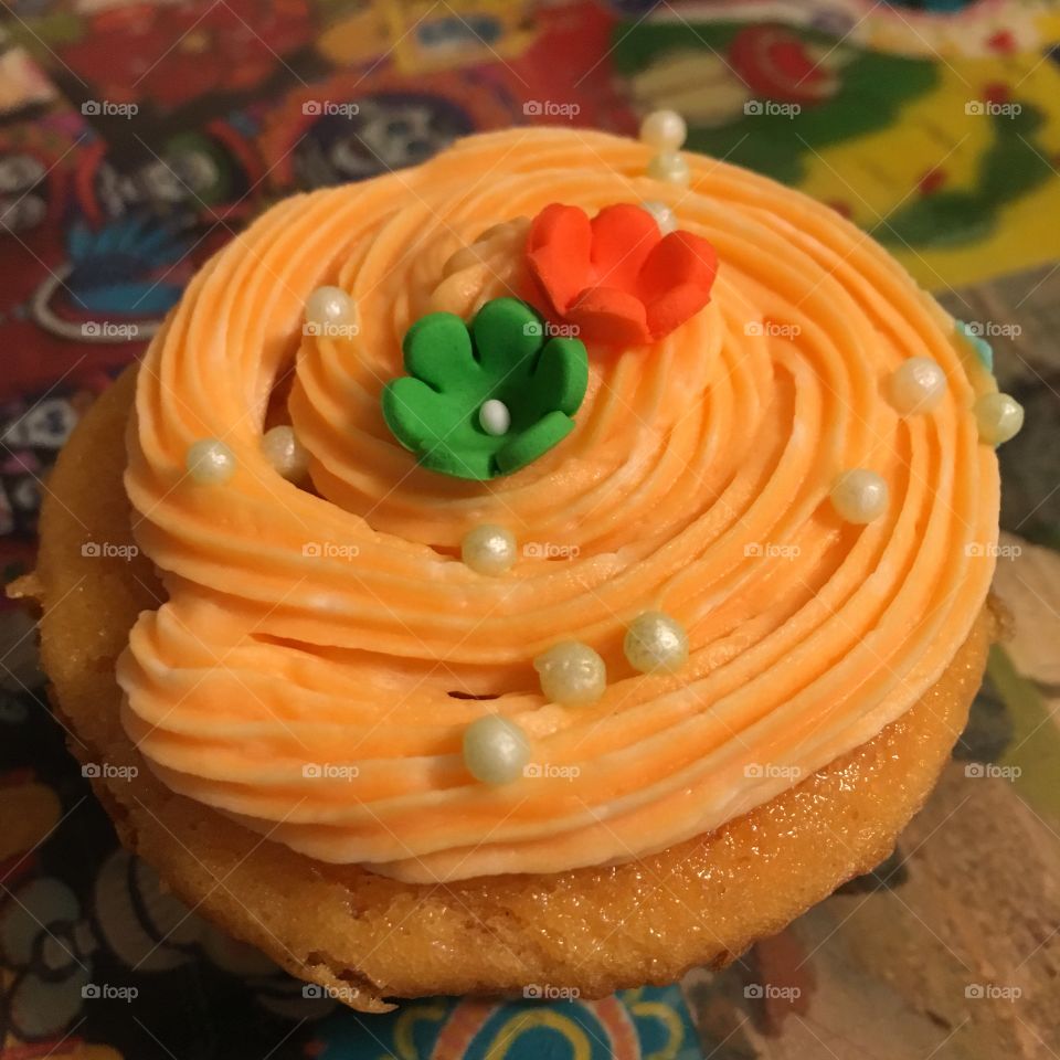 Homemade cupcake 
