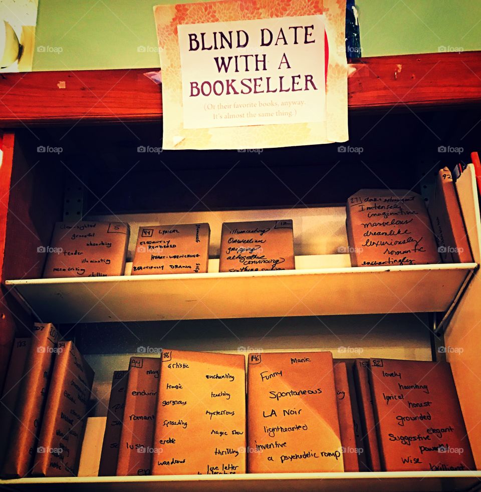 Blind date with a bookseller. Buy a mysteriously wrapped book