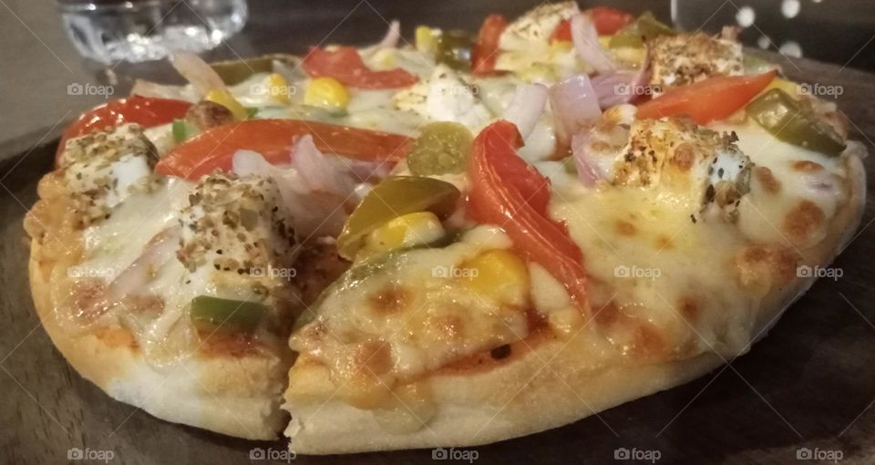 Domino's Pizza:- A good time here and share nicely cooked pizza with your friends. Pizza is the primary 6 of crust styles and toppings. Cheese burst is very good toppings & its very delicious.