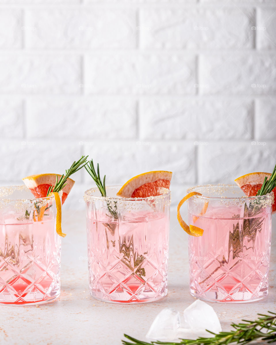 Grapefruit cocktail 