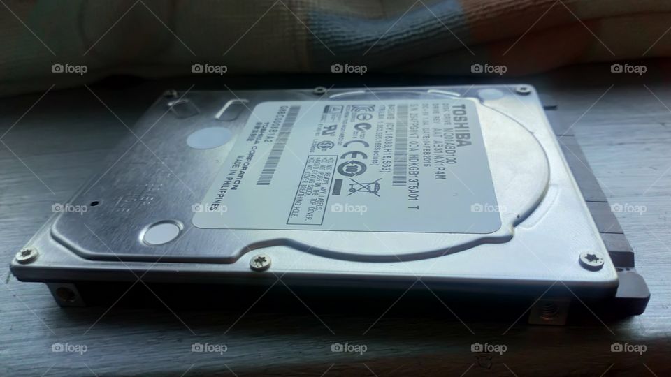 Toshiba 1TB laptop hard drivel