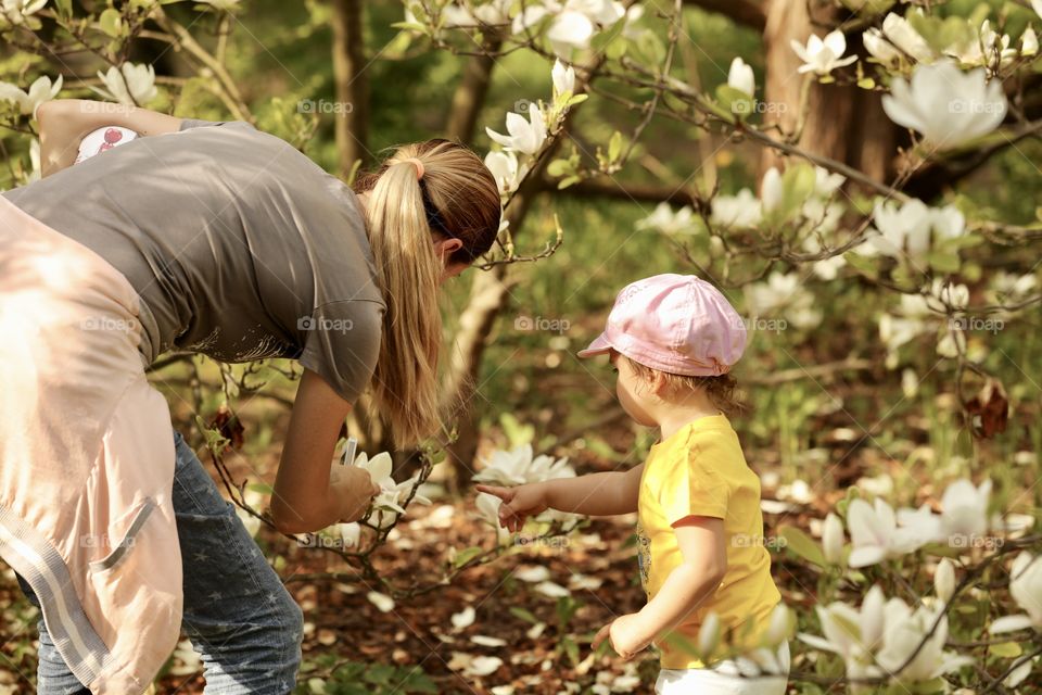 show your child beauty and respect for nature from an early age