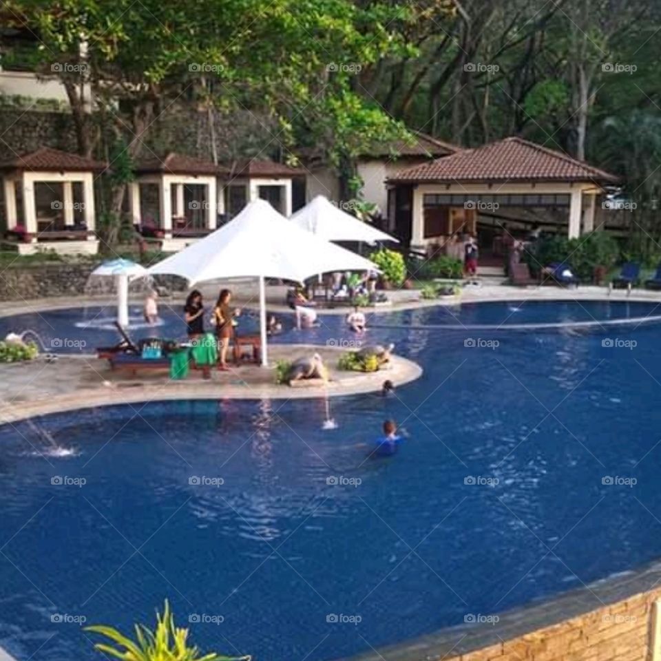 pool side