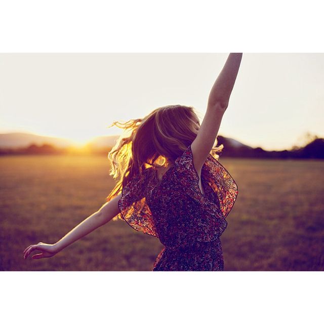 happines sun girl by Sterre
