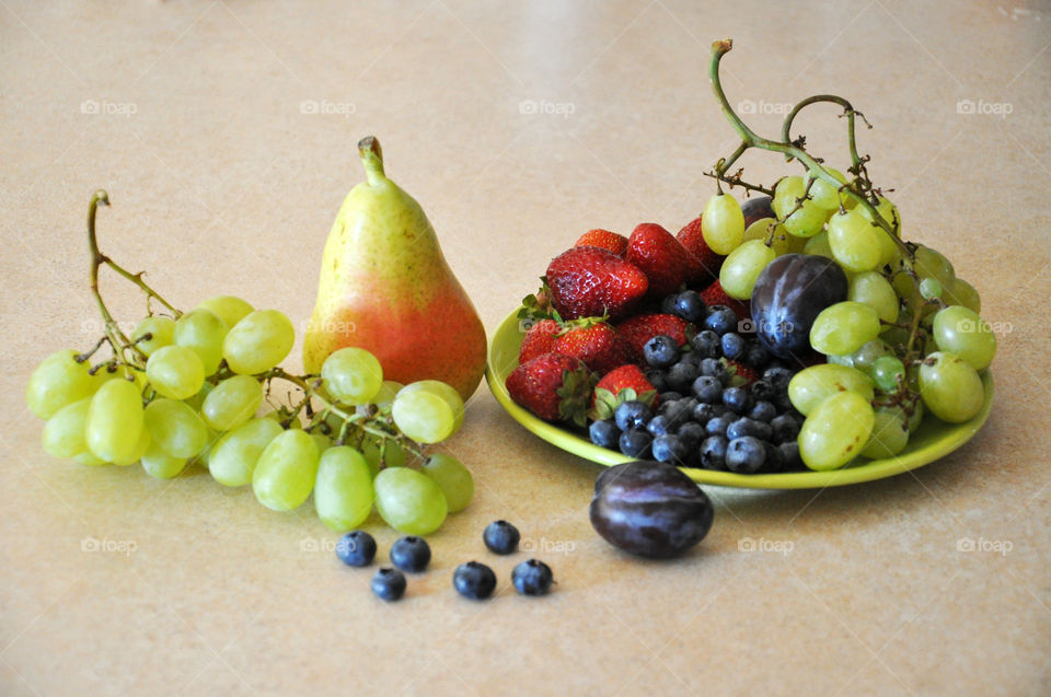 Still life with fruits 