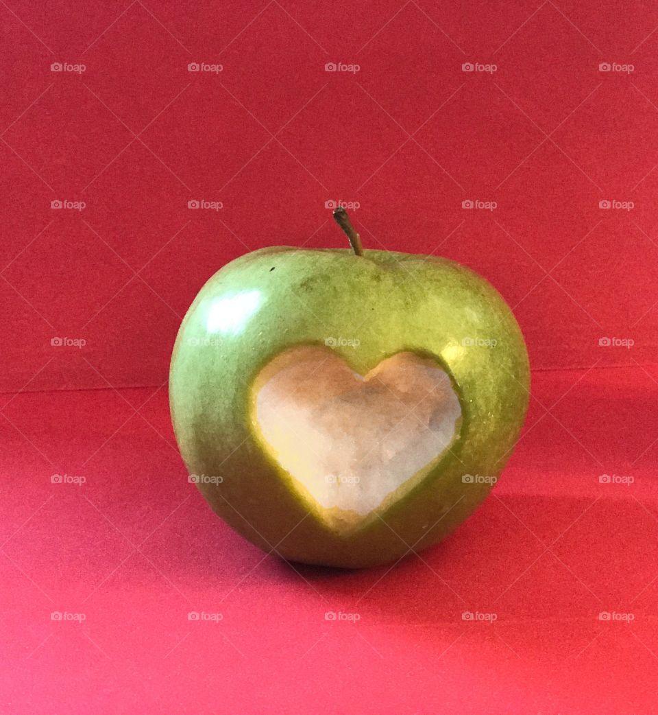 Heart healthy green apple
