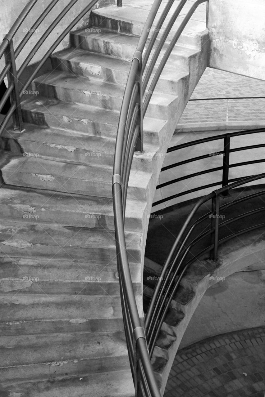 Black and white architecture 